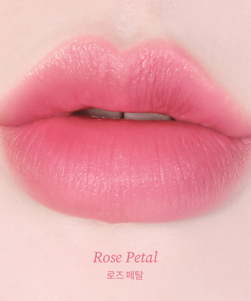 Увлажняющий оттеночный бальзам для губ в розовом оттенке TOCOBO Glass Tinted Lip Balm 032 Rose Petal 6906 фото