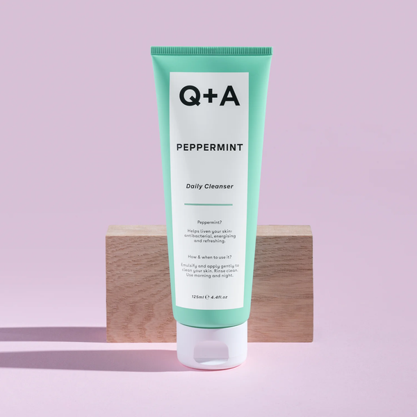 Очищающий гель для лица с мятой Q+A Peppermint Daily Cleanser 125мл 3201 фото