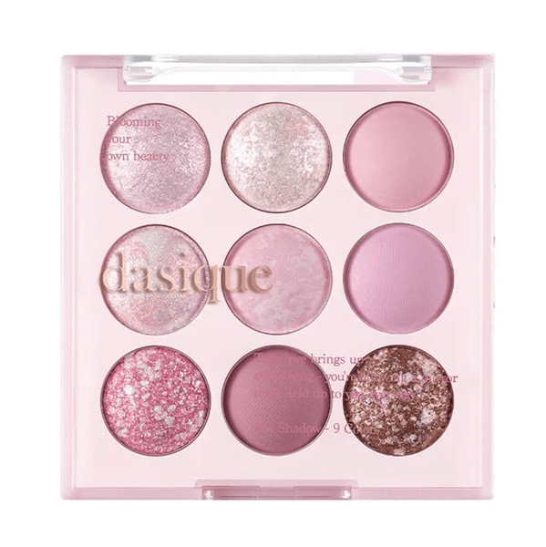 Палетка теней для век Dasique Shadow Palette #20 Blueberry Sorbet 7905 фото