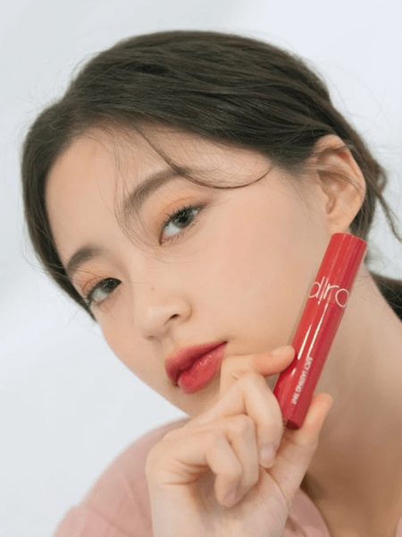 Сочный глянцевый тинт для губ с фруктовым оттенком инжира rom&nd Juicy Lasting Tint 06 FigFig 6104 фото