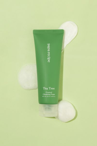 Пенка для умывания с экстрактом чайного дерева Papa Recipe Tea Tree Control Cleansing Foam 120 мл 03087 фото