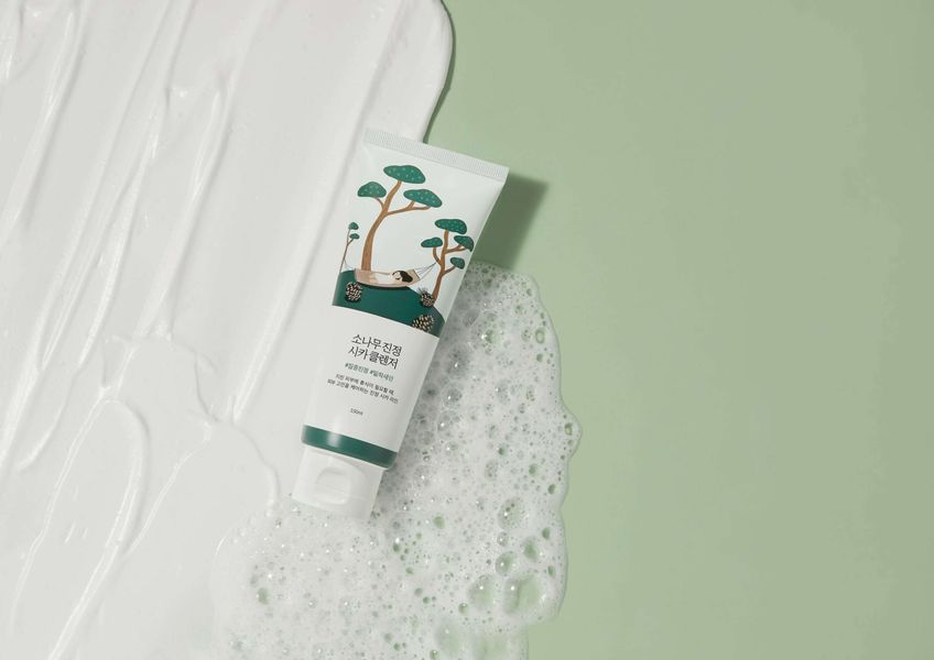 Очищувальна пінка з екстрактом голок сосни ROUND LAB Pine Calming Cica Cleanser 150 мл 4224 фото